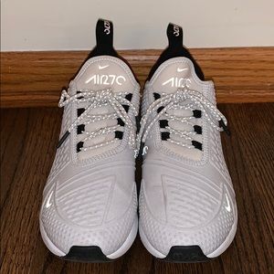 Brand new Nike Air 270